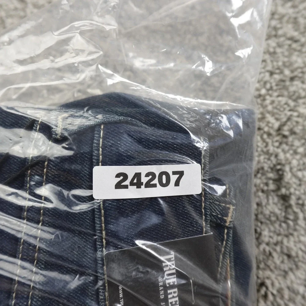 NEW True Religion Jeans Mens 34X32 Blue Denim Pants Geno Relaxed Slim‎ Straight